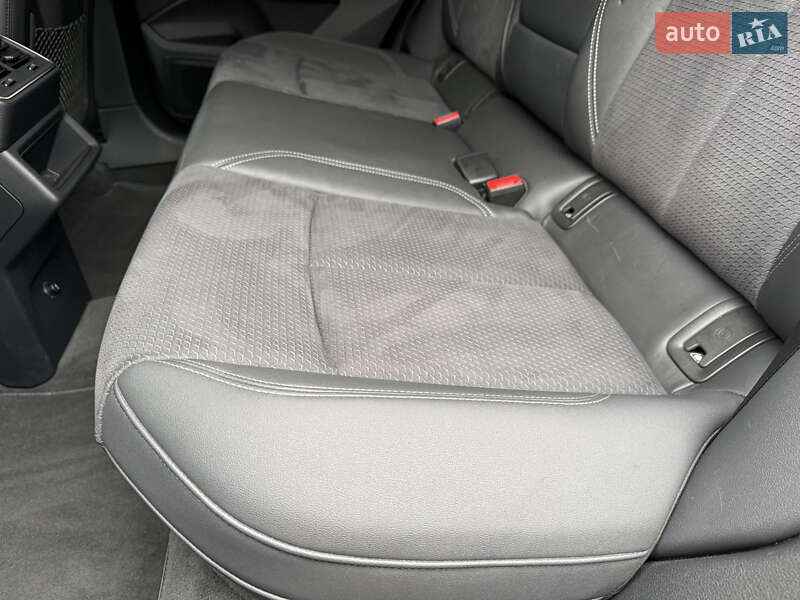 Позашляховик / Кросовер Audi e-tron 2022 в Луцьку