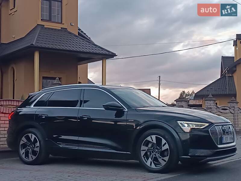 Внедорожник / Кроссовер Audi e-tron 2023 в Дрогобыче фото 5 Внедорожник / Кроссовер Audi e-tron 2023 в Дрогобыче