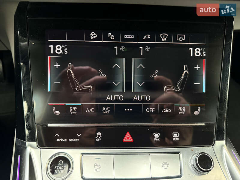 Позашляховик / Кросовер Audi e-tron 2022 в Луцьку