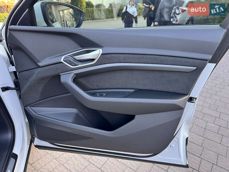 Внедорожник / Кроссовер Audi e-tron 2023 в Хмельницком фото 19 Внедорожник / Кроссовер Audi e-tron 2023 в Хмельницком