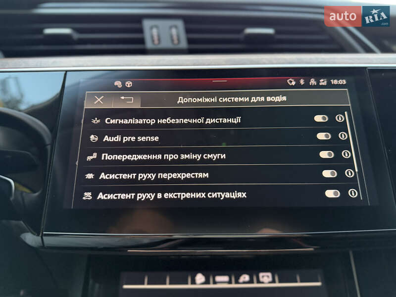 Позашляховик / Кросовер Audi e-tron 2023 в Львові