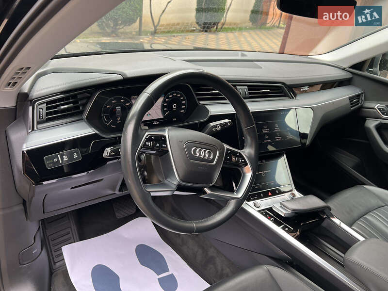 Внедорожник / Кроссовер Audi e-tron 2022 в Мукачево фото 9 Внедорожник / Кроссовер Audi e-tron 2022 в Мукачево
