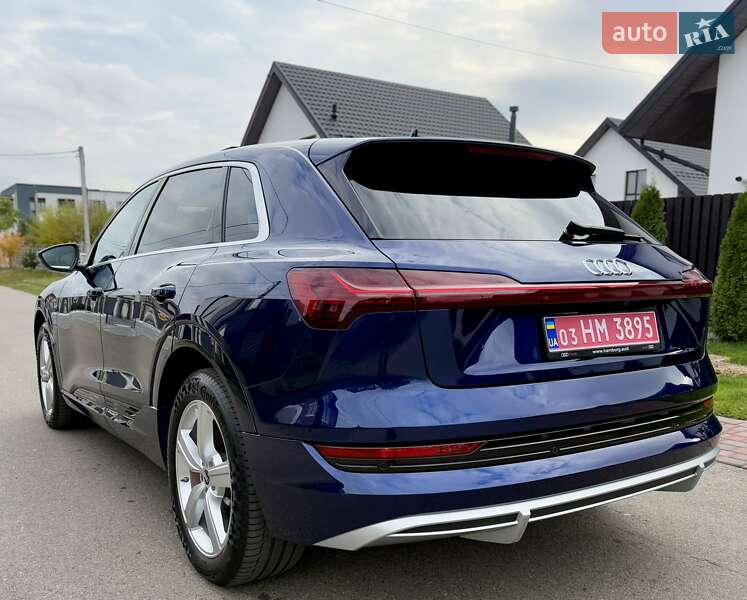 Внедорожник / Кроссовер Audi e-tron 2022 в Киеве фото 3 Внедорожник / Кроссовер Audi e-tron 2022 в Киеве