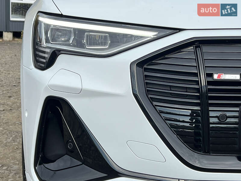 Позашляховик / Кросовер Audi e-tron 2022 в Луцьку фото 20 Позашляховик / Кросовер Audi e-tron 2022 в Луцьку