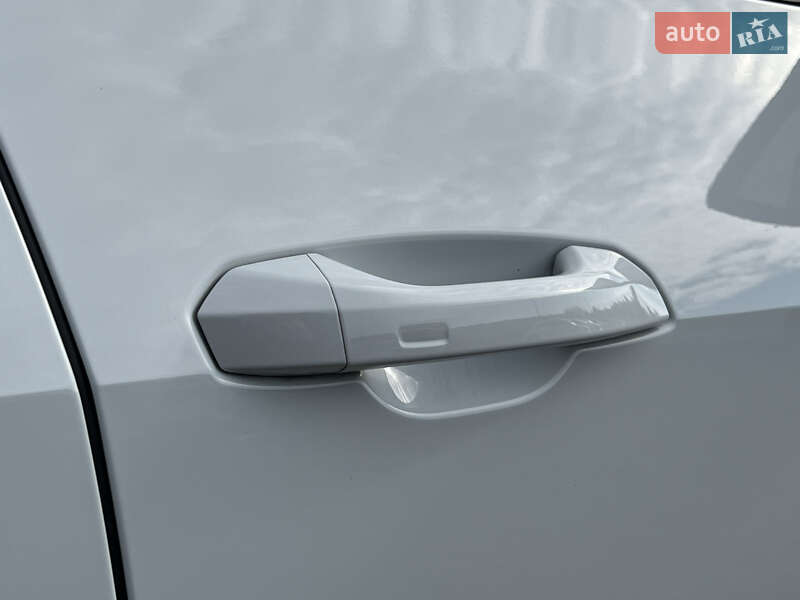 Позашляховик / Кросовер Audi e-tron 2022 в Луцьку фото 26 Позашляховик / Кросовер Audi e-tron 2022 в Луцьку