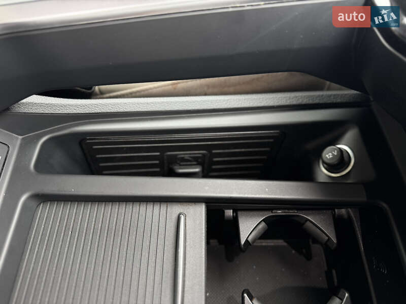 Позашляховик / Кросовер Audi e-tron 2020 в Житомирі фото 64 Позашляховик / Кросовер Audi e-tron 2020 в Житомирі