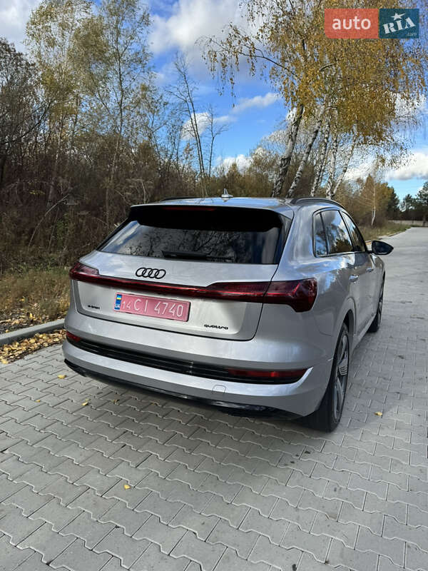 Позашляховик / Кросовер Audi e-tron 2022 в Львові фото 18 Позашляховик / Кросовер Audi e-tron 2022 в Львові