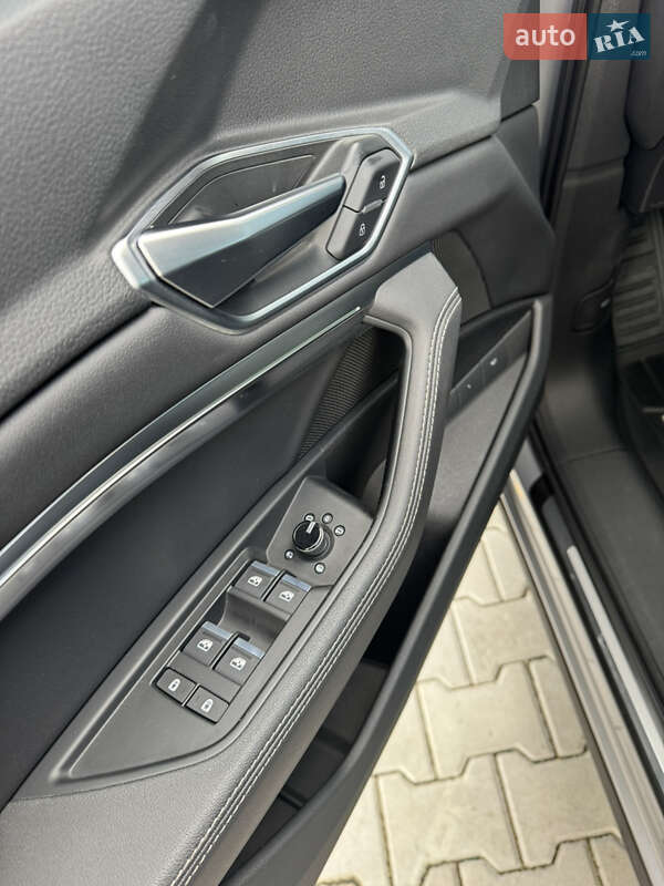 Позашляховик / Кросовер Audi e-tron 2022 в Львові фото 84 Позашляховик / Кросовер Audi e-tron 2022 в Львові