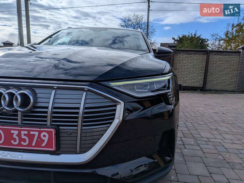Позашляховик / Кросовер Audi e-tron 2022 в Луцьку фото 16 Позашляховик / Кросовер Audi e-tron 2022 в Луцьку