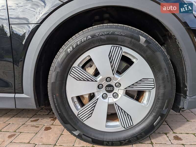 Позашляховик / Кросовер Audi e-tron 2022 в Луцьку фото 17 Позашляховик / Кросовер Audi e-tron 2022 в Луцьку