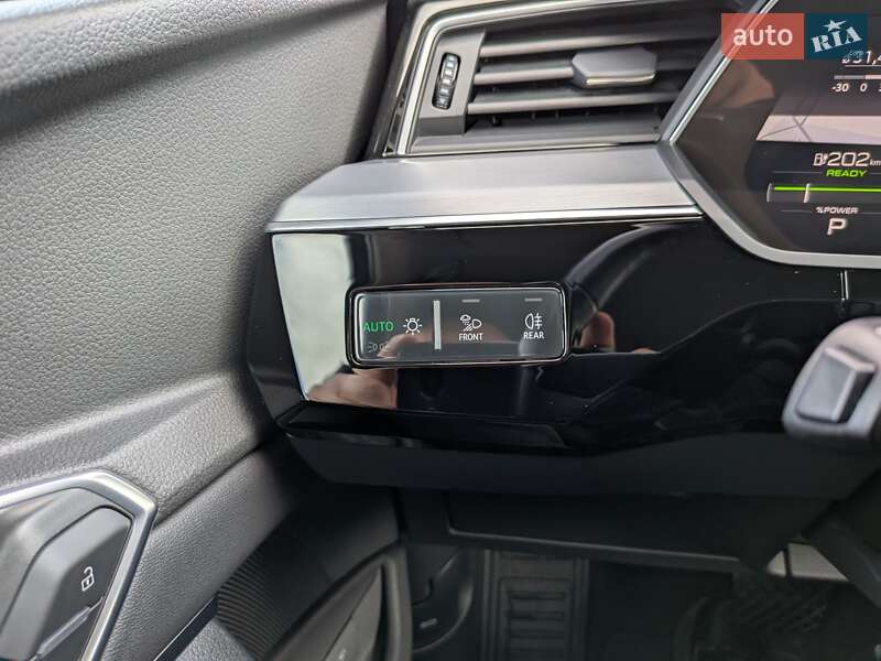 Позашляховик / Кросовер Audi e-tron 2022 в Луцьку фото 52 Позашляховик / Кросовер Audi e-tron 2022 в Луцьку