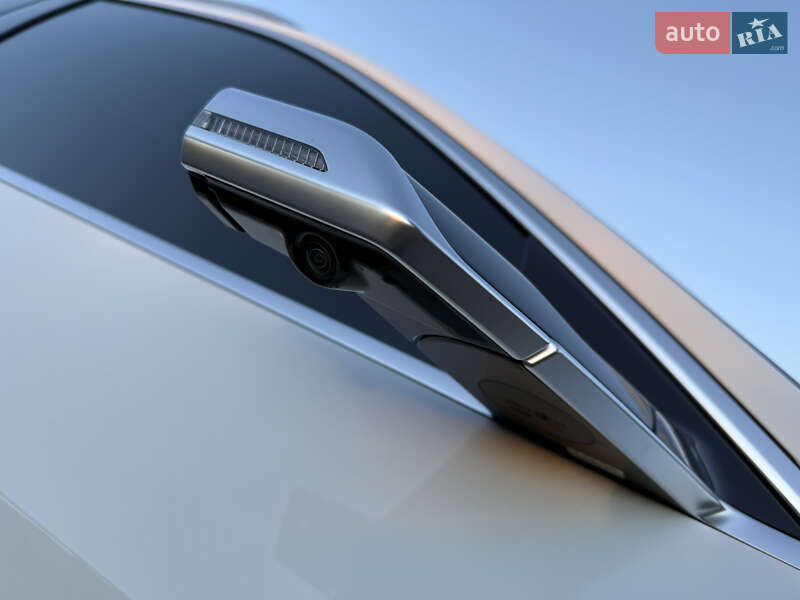 Позашляховик / Кросовер Audi e-tron 2020 в Львові фото 17 Позашляховик / Кросовер Audi e-tron 2020 в Львові