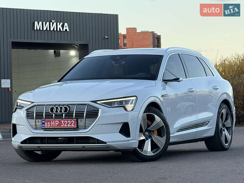 Позашляховик / Кросовер Audi e-tron 2020 в Львові фото 22 Позашляховик / Кросовер Audi e-tron 2020 в Львові