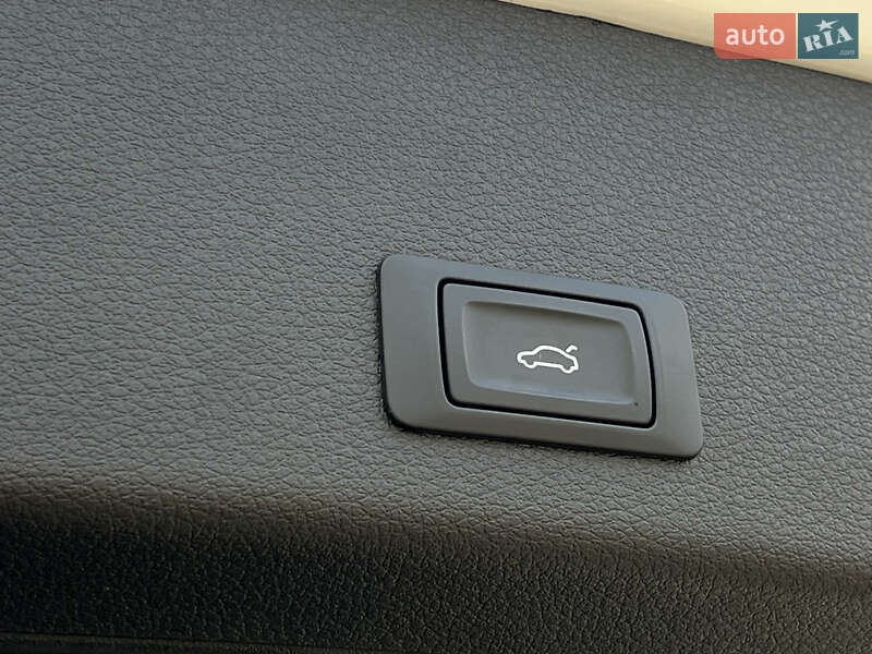 Позашляховик / Кросовер Audi e-tron 2022 в Луцьку фото 37 Позашляховик / Кросовер Audi e-tron 2022 в Луцьку
