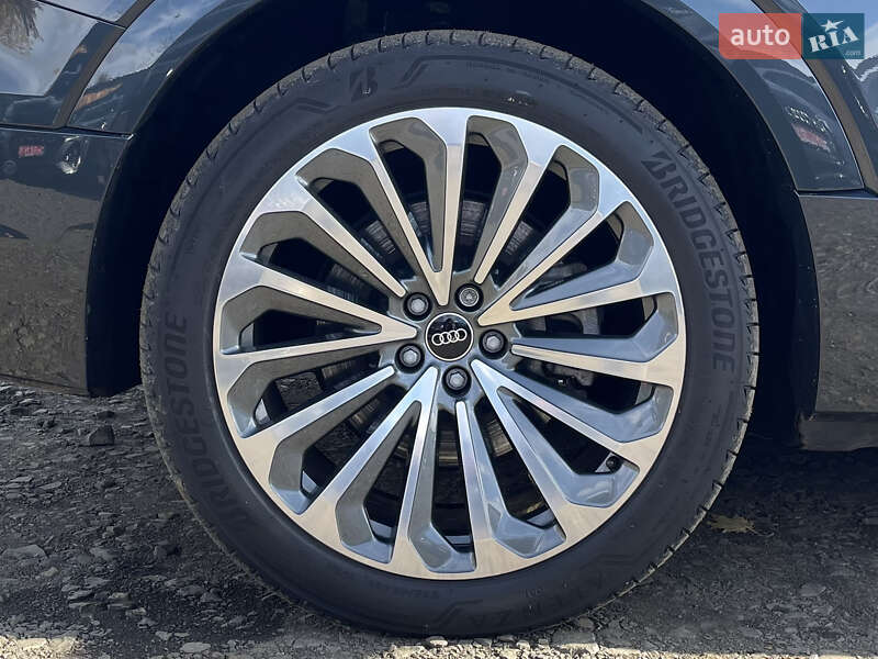 Позашляховик / Кросовер Audi e-tron 2022 в Луцьку