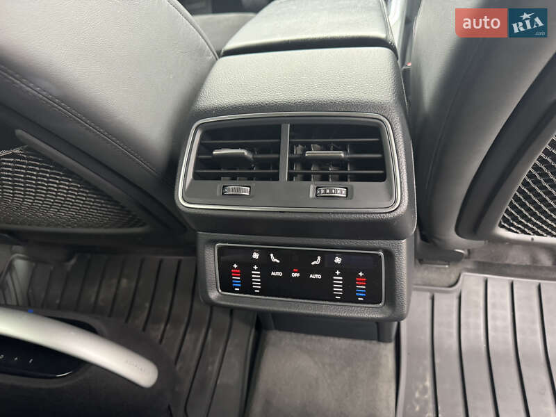 Позашляховик / Кросовер Audi e-tron 2019 в Одесі