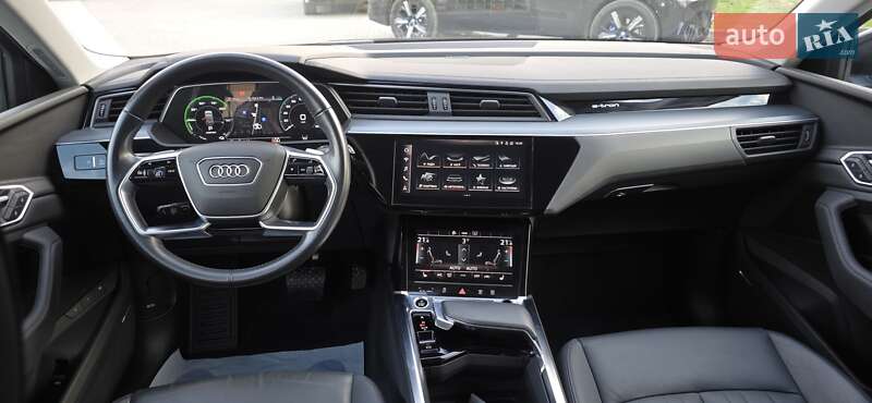 Внедорожник / Кроссовер Audi e-tron 2021 в Тернополе фото 46 Внедорожник / Кроссовер Audi e-tron 2021 в Тернополе