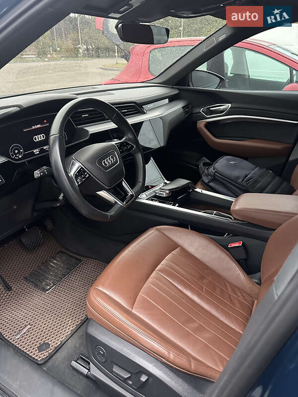 Позашляховик / Кросовер Audi e-tron 2019 в Харкові фото 6 Позашляховик / Кросовер Audi e-tron 2019 в Харкові