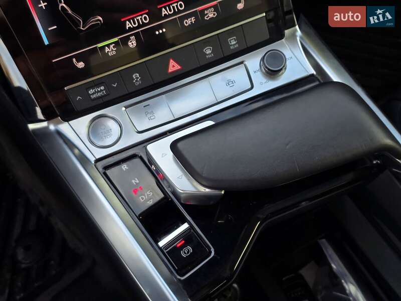 Позашляховик / Кросовер Audi e-tron 2019 в Тернополі фото 3 Позашляховик / Кросовер Audi e-tron 2019 в Тернополі