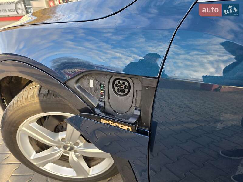 Позашляховик / Кросовер Audi e-tron 2019 в Тернополі фото 12 Позашляховик / Кросовер Audi e-tron 2019 в Тернополі