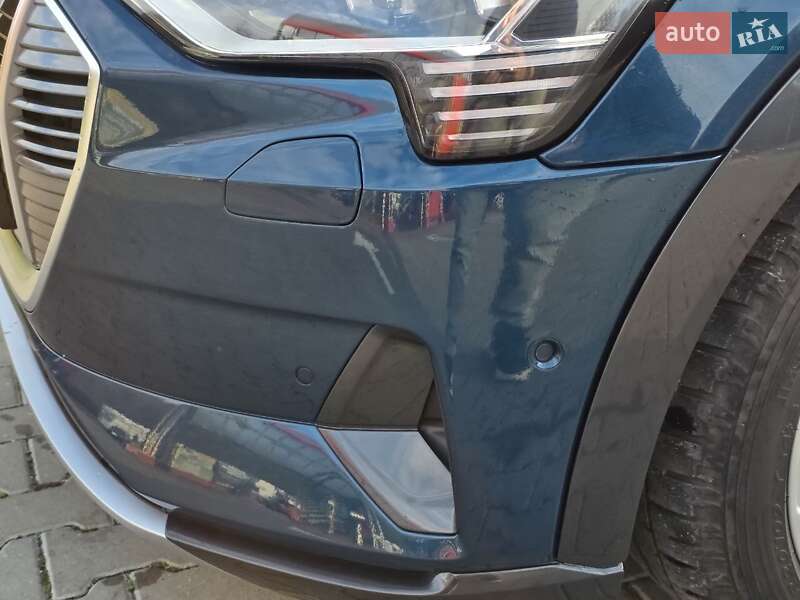Позашляховик / Кросовер Audi e-tron 2019 в Тернополі фото 57 Позашляховик / Кросовер Audi e-tron 2019 в Тернополі