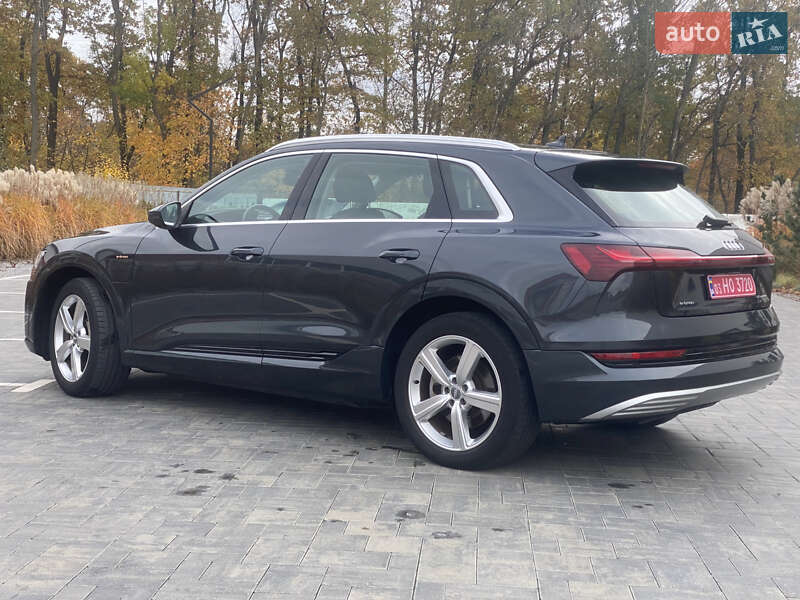 Внедорожник / Кроссовер Audi e-tron 2020 в Луцке