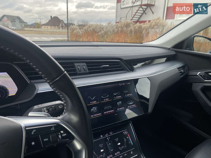 Внедорожник / Кроссовер Audi e-tron 2020 в Луцке
