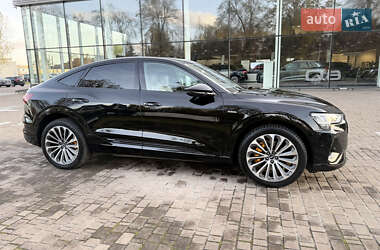 Позашляховик / Кросовер Audi e-tron 2021 в Львові