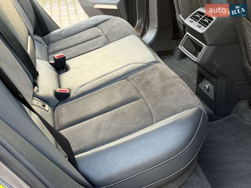 Позашляховик / Кросовер Audi e-tron 2019 в Рівному
