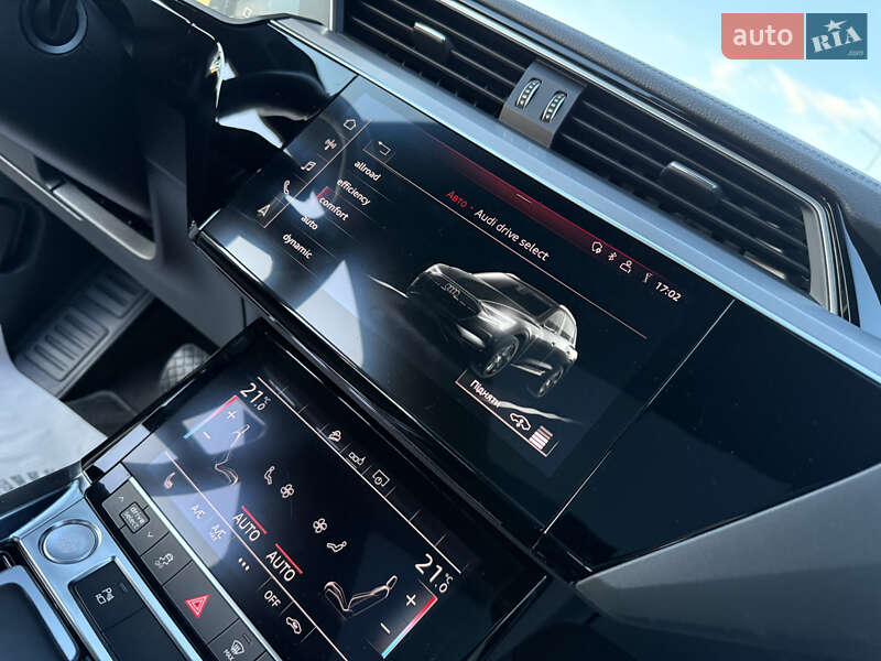 Позашляховик / Кросовер Audi e-tron 2020 в Львові фото 68 Позашляховик / Кросовер Audi e-tron 2020 в Львові