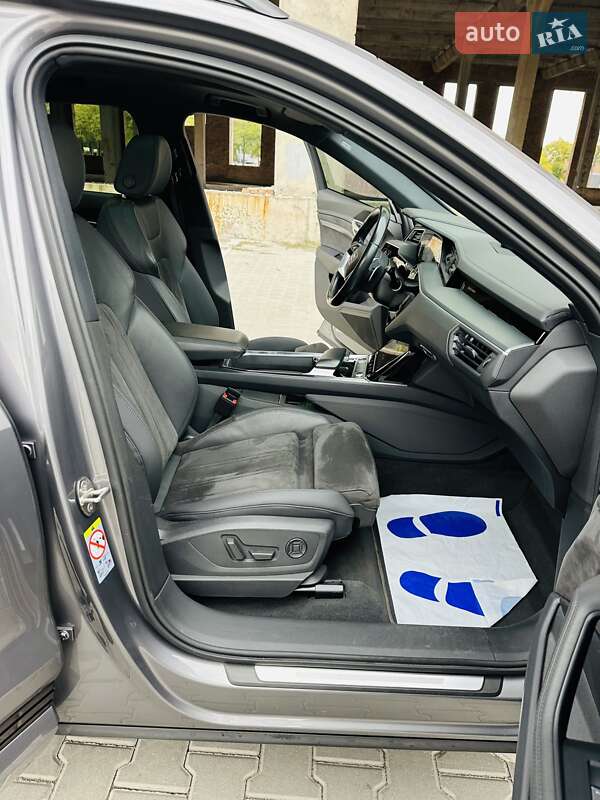 Позашляховик / Кросовер Audi e-tron 2021 в Тернополі фото 49 Позашляховик / Кросовер Audi e-tron 2021 в Тернополі