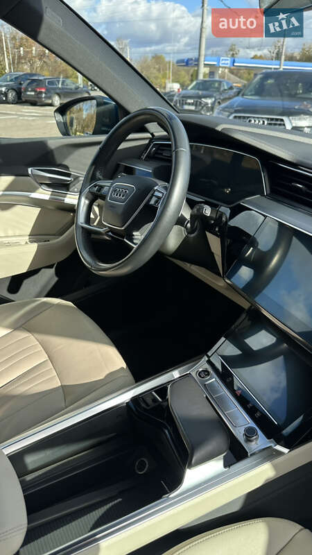Позашляховик / Кросовер Audi e-tron 2020 в Володимирі фото 5 Позашляховик / Кросовер Audi e-tron 2020 в Володимирі