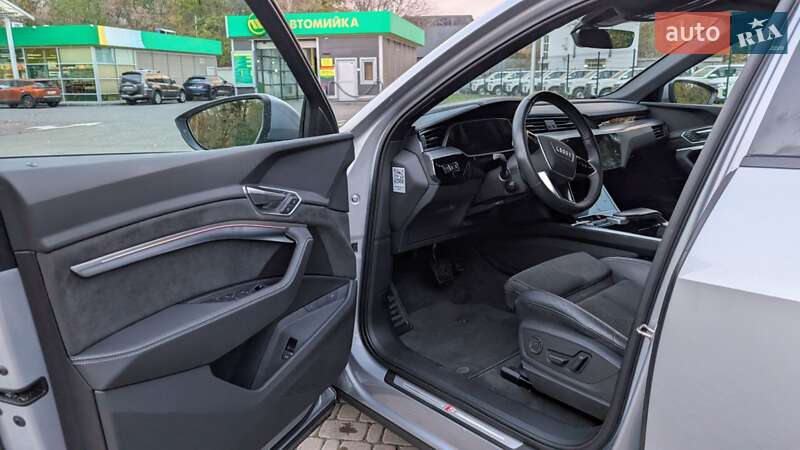 Позашляховик / Кросовер Audi e-tron 2020 в Києві