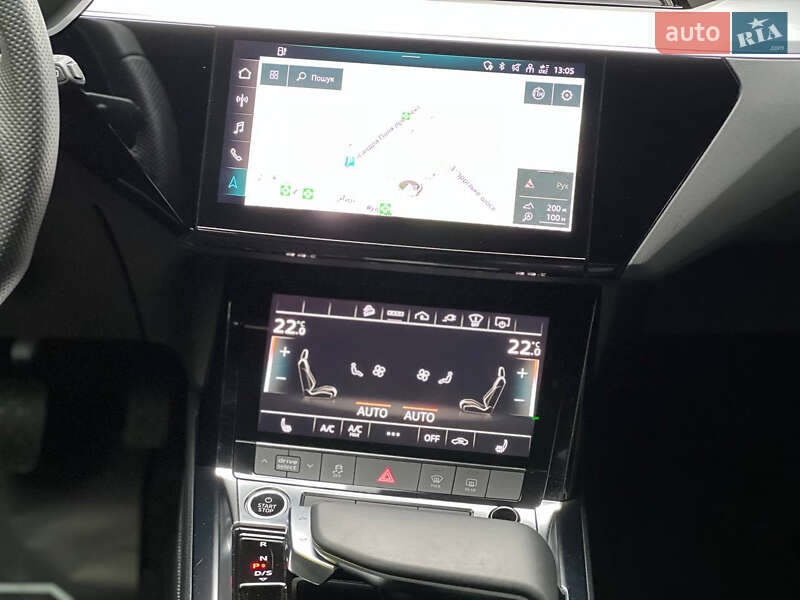 Позашляховик / Кросовер Audi e-tron 2022 в Дніпрі