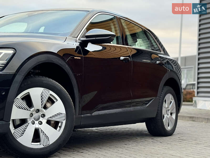 Позашляховик / Кросовер Audi e-tron 2019 в Рівному фото 7 Позашляховик / Кросовер Audi e-tron 2019 в Рівному