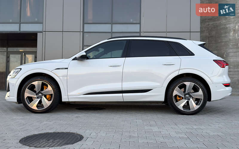 Внедорожник / Кроссовер Audi e-tron 2020 в Черновцах фото 5 Внедорожник / Кроссовер Audi e-tron 2020 в Черновцах