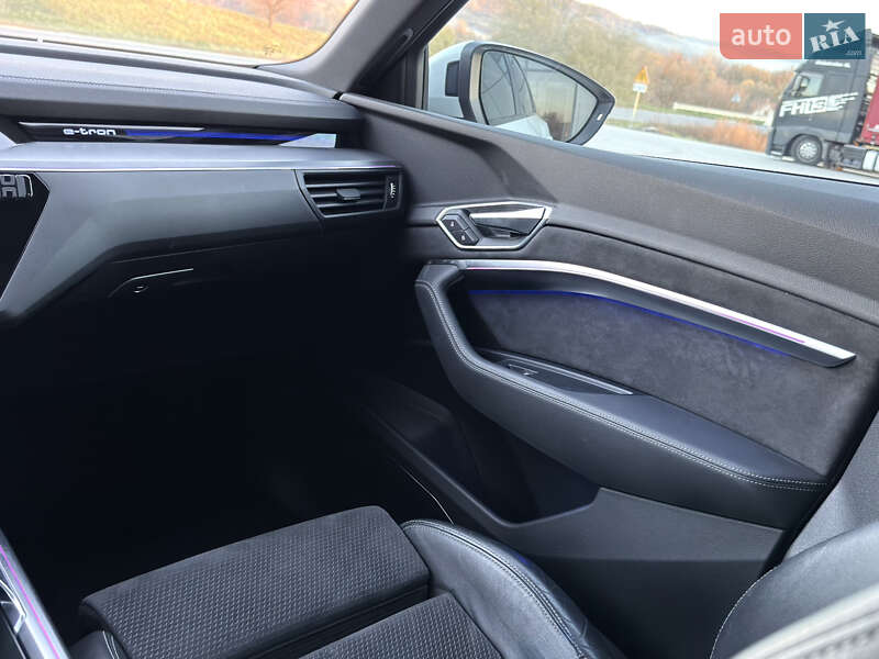 Внедорожник / Кроссовер Audi e-tron 2020 в Черновцах фото 10 Внедорожник / Кроссовер Audi e-tron 2020 в Черновцах