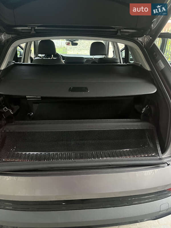 Позашляховик / Кросовер Audi e-tron 2022 в Старокостянтинові