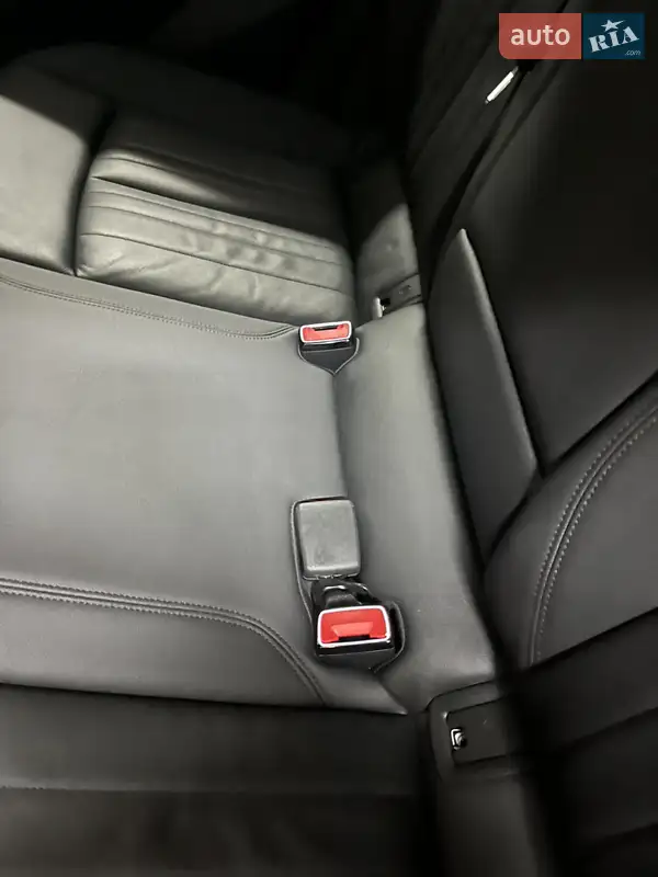 Audi e-tron 2018 VIN WAUZZZGE1KB002153 фото оголошення 28 з 71