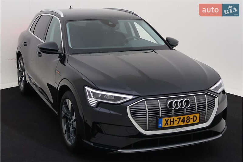 Позашляховик / Кросовер Audi e-tron 2018 в Тернополі фото 44 Позашляховик / Кросовер Audi e-tron 2018 в Тернополі