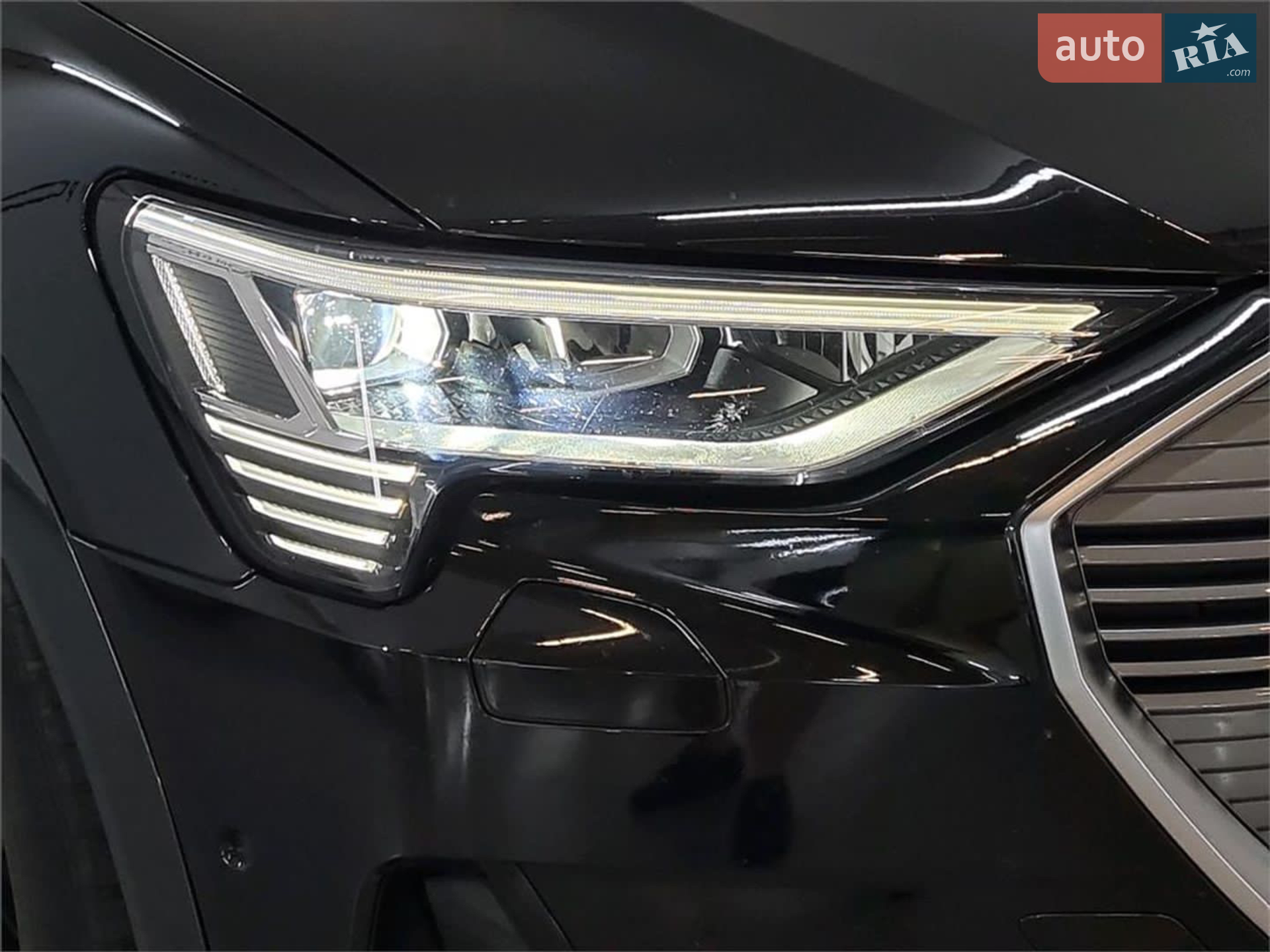 2018 Audi e-tron - мініатюра 48