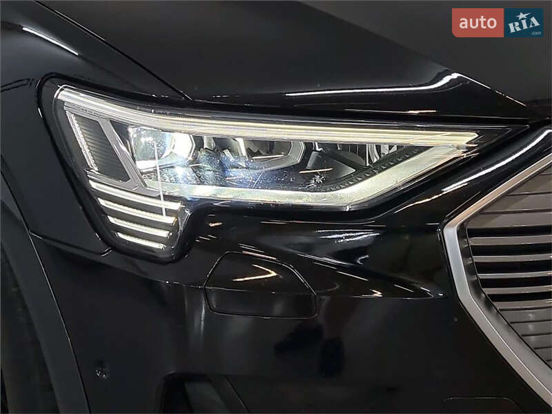 Позашляховик / Кросовер Audi e-tron 2018 в Тернополі фото 48 Позашляховик / Кросовер Audi e-tron 2018 в Тернополі