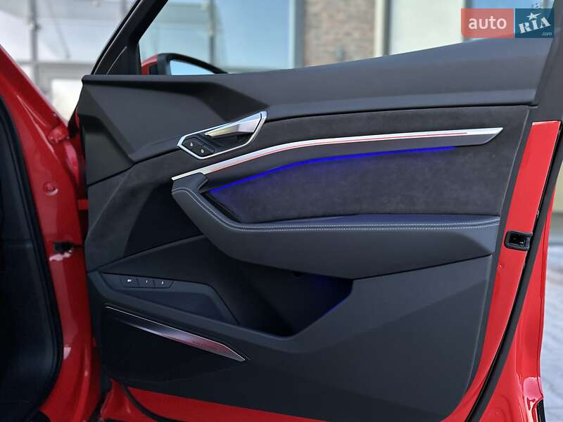 Позашляховик / Кросовер Audi e-tron 2019 в Тернополі фото 65 Позашляховик / Кросовер Audi e-tron 2019 в Тернополі