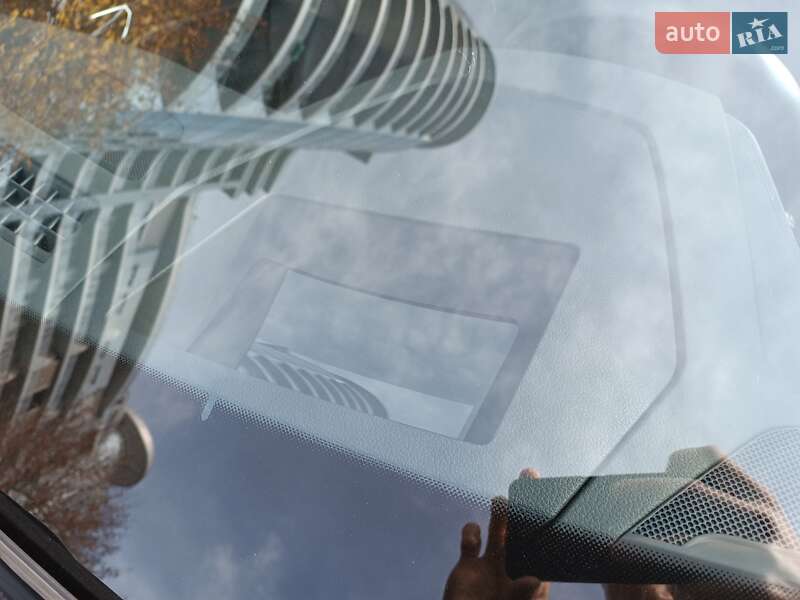 Внедорожник / Кроссовер Audi e-tron 2022 в Киеве