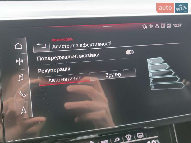 Внедорожник / Кроссовер Audi e-tron 2022 в Киеве