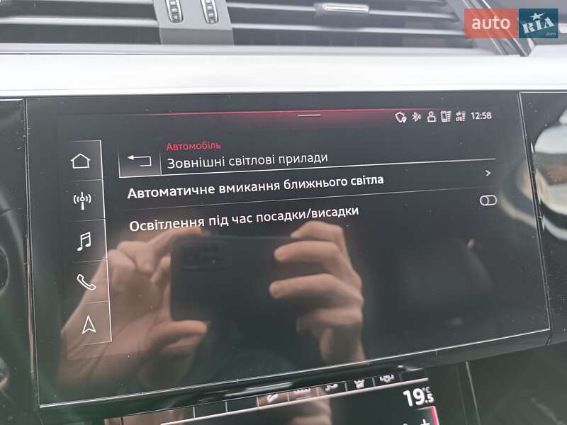 Внедорожник / Кроссовер Audi e-tron 2022 в Киеве