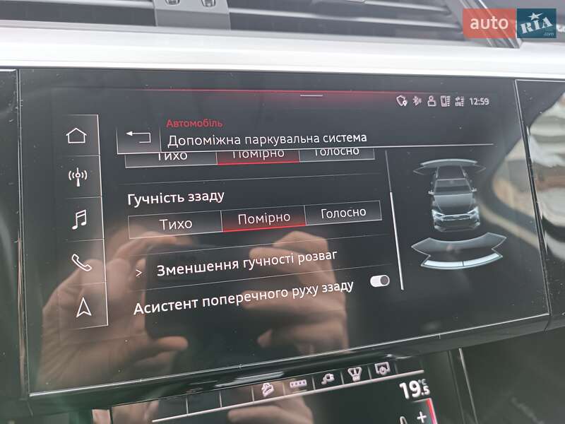 Внедорожник / Кроссовер Audi e-tron 2022 в Киеве