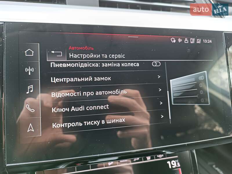 Внедорожник / Кроссовер Audi e-tron 2022 в Киеве
