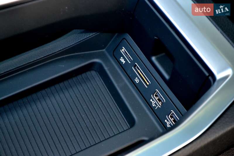Позашляховик / Кросовер Audi e-tron 2020 в Хмельницькому фото 45 Позашляховик / Кросовер Audi e-tron 2020 в Хмельницькому