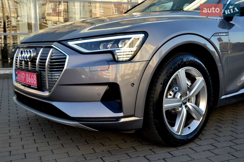 Позашляховик / Кросовер Audi e-tron 2020 в Хмельницькому фото 91 Позашляховик / Кросовер Audi e-tron 2020 в Хмельницькому